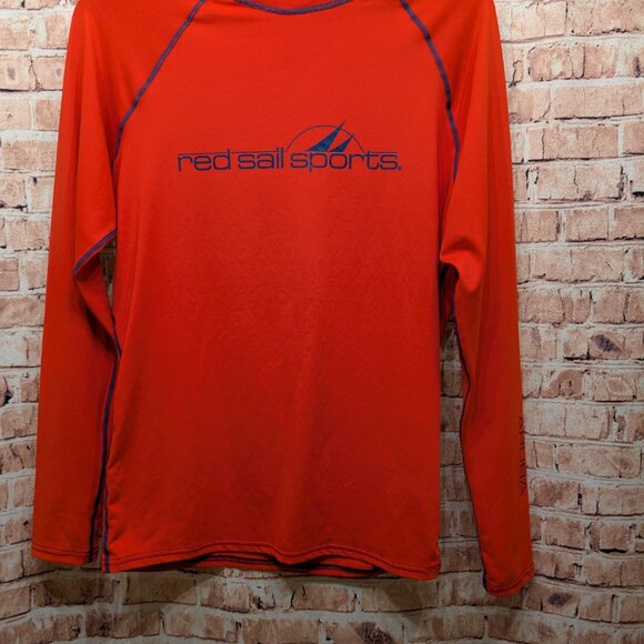 Red Sail Sports Rash Guard Size Med Check Measurements - Picture 2 of 9